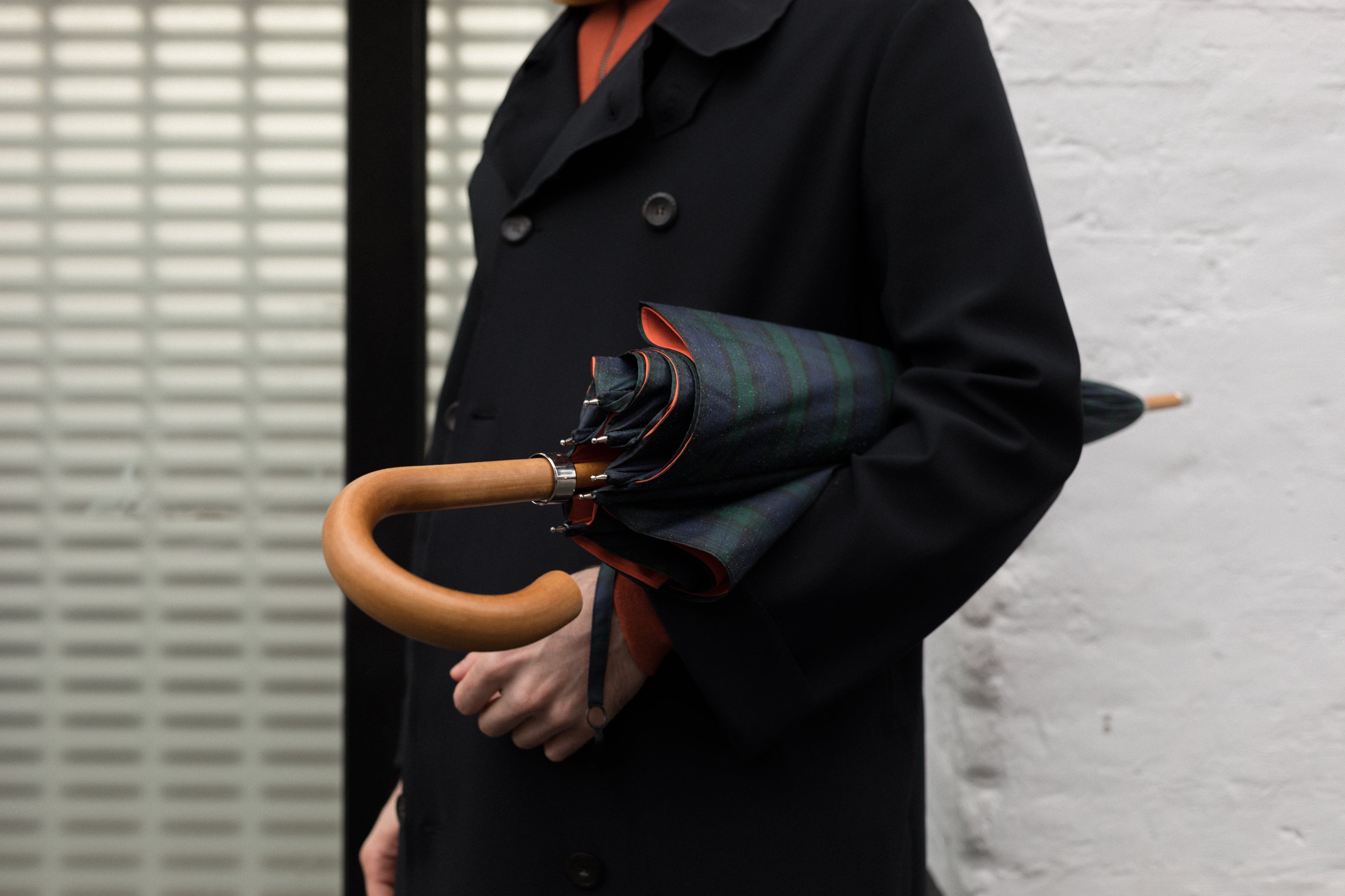 Full Length Umbrellas | Long Walking Umbrellas | London Undercover