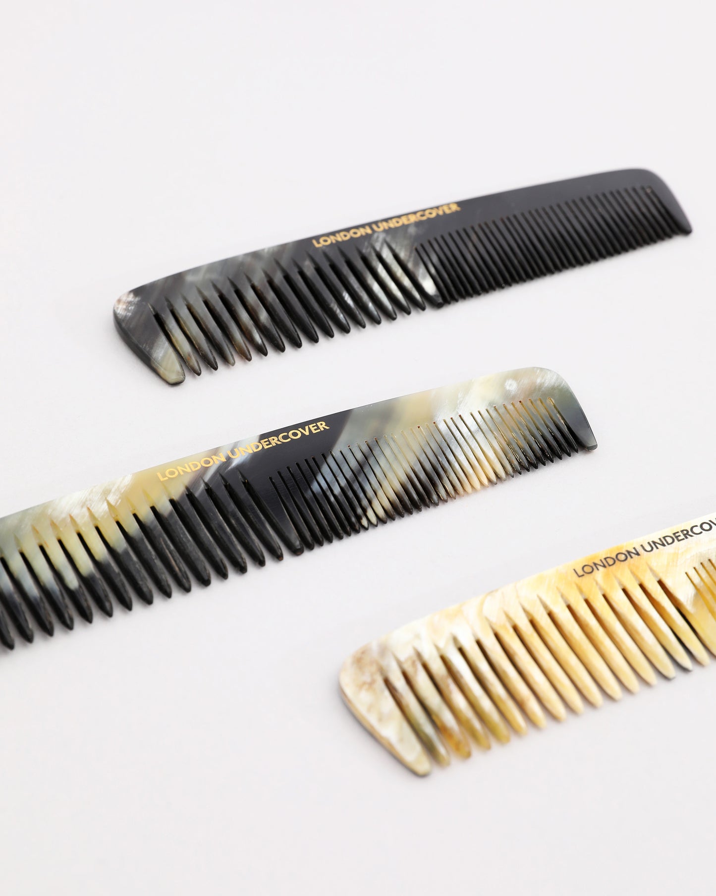 London Undercover 5" double tooth pocket comb - BLACK